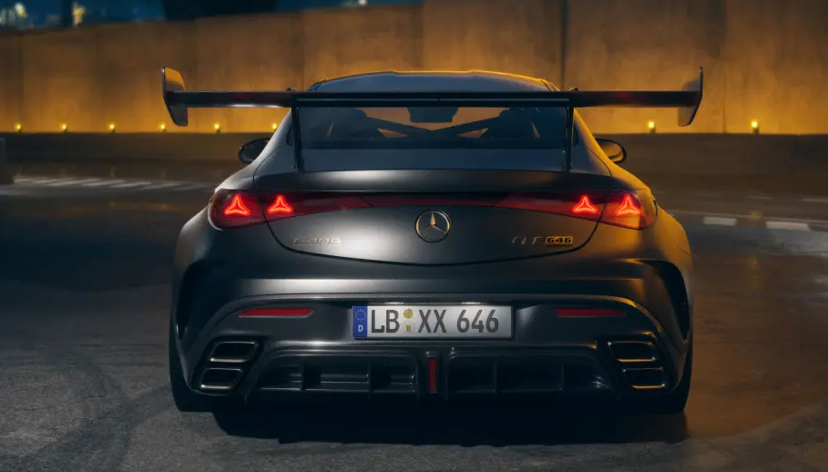 Mercedes-AMG GT Black Series visto desde atrás